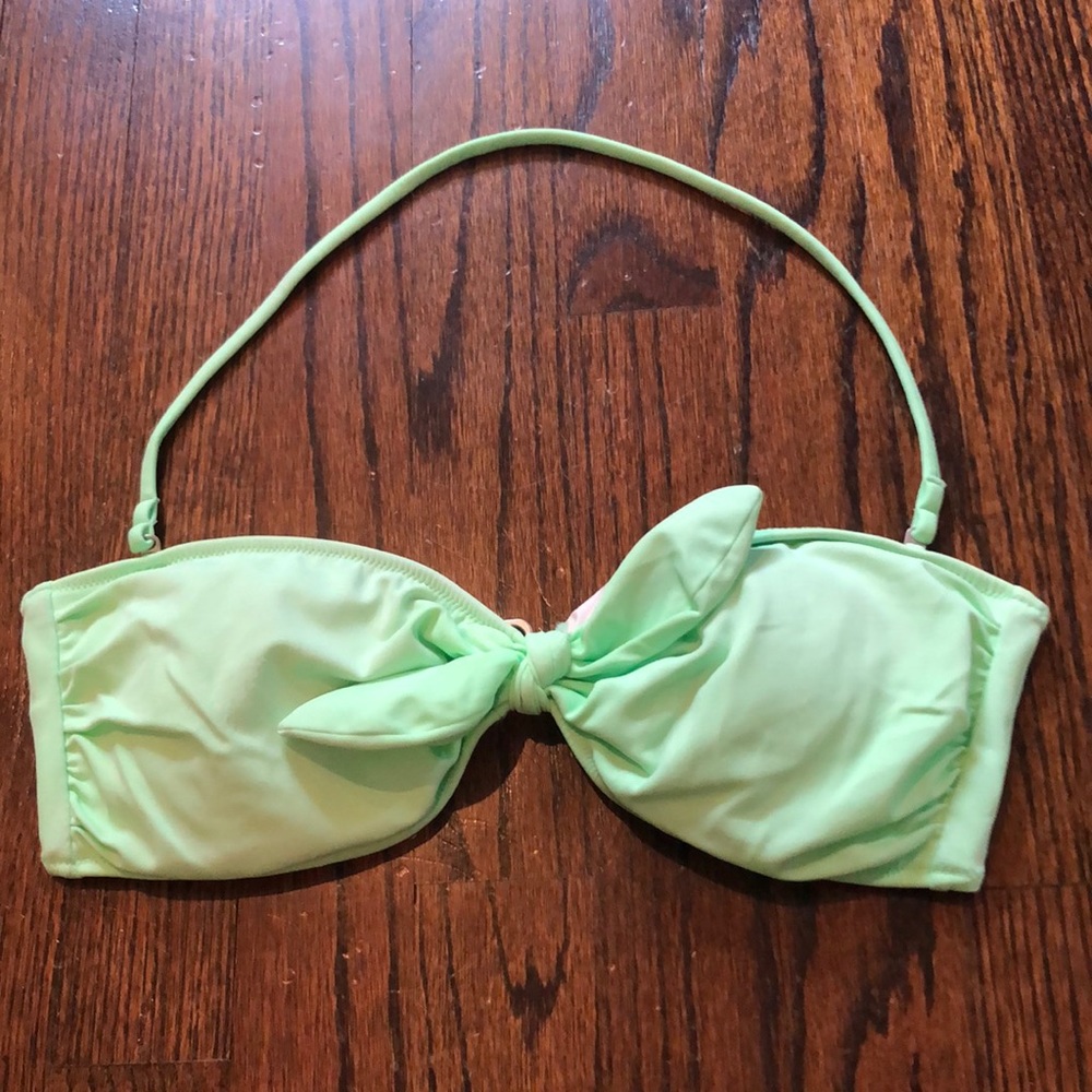 Victoria’s Secret bikini top